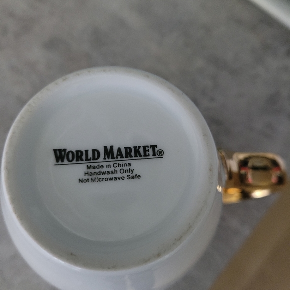 "R" mug - Picture 3 of 3